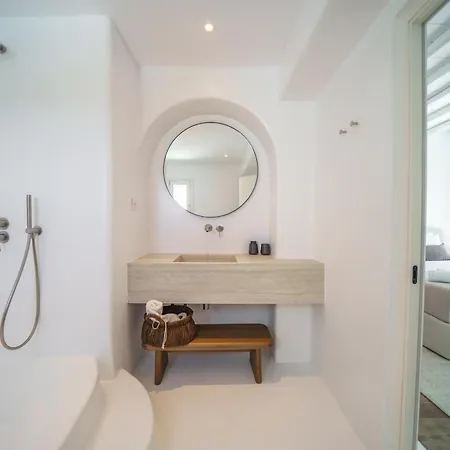Primadonna Luxury Mykonos Town